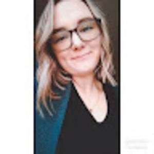 Meet your Posher, Karina